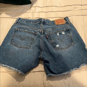 Levi's High Rise Blue Jeans
